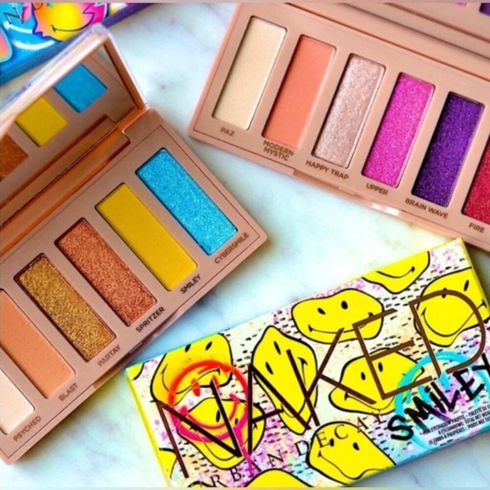 Urban Decay Naked Smiley Palettes: Chill Happy & Mucho Happy + FREE SHARPENER